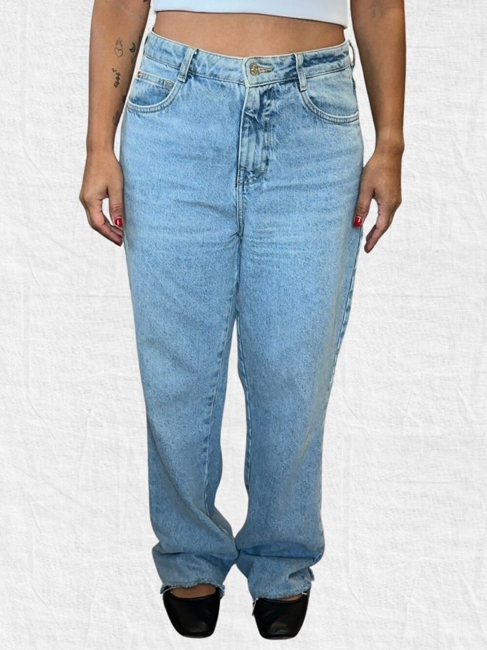 Zara Light Wash High Waisted Straight Leg Jeans Size 8